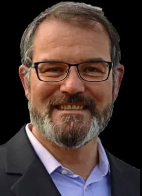 Bernd Christian Niemann – Bauingenieur, Sachverständiger für Schäden an Gebäuden, Sachkundiger Planer für die Instandhaltung von Betonbauteilen, Gründer des Ingenieurbüros Niemann GmbH, Dozent der M&P Akademie